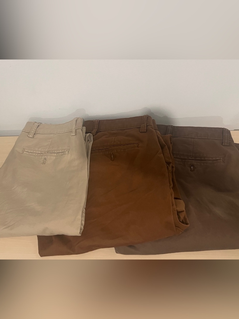Bundle of 3 Men's Gap Modern Straight Khakis - Beige, Brown, Dark Brown
31x30